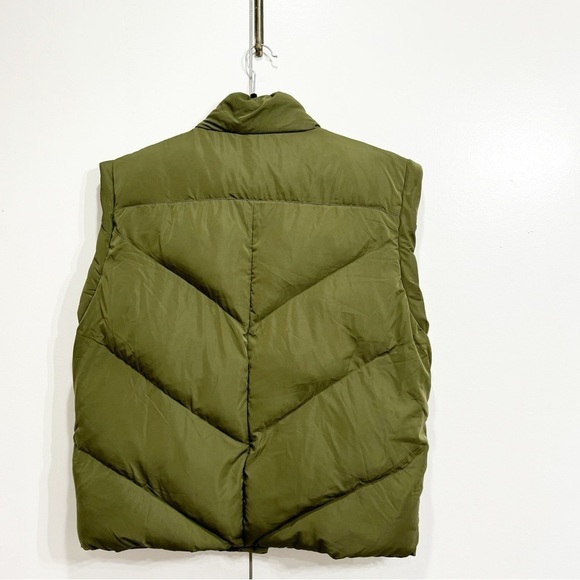 NWT Blank NYC Oversized Puffer Vest Matcha Latte Size Large - Picture 6 of 6